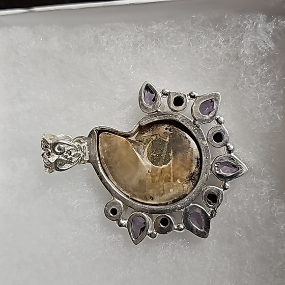 Ammonite Purple Amethyst Silver Pendant New - Picture 3 of 9